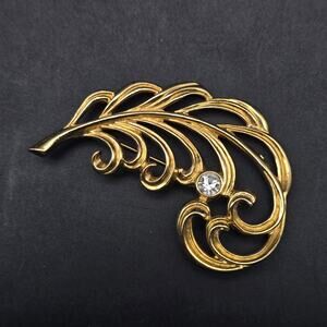 Avon Gold Tone Feather Brooch Rhinestone Accent Vintage Costume Jewelry